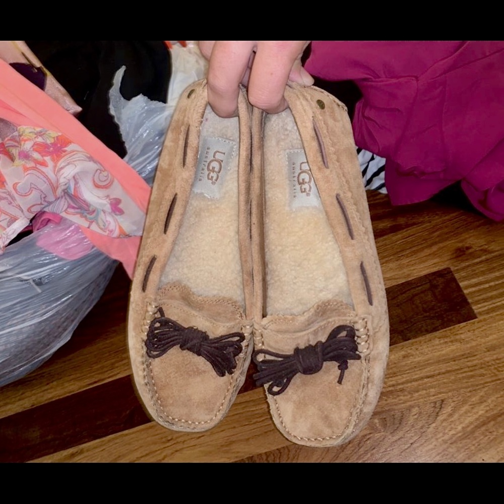 ugg slippers nwot